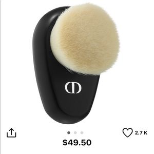 Dior Buffing Brush. Still have box.